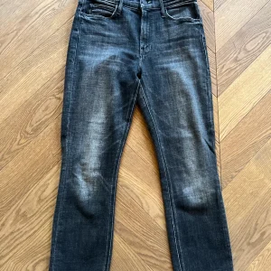 Jean Mother noir délavé