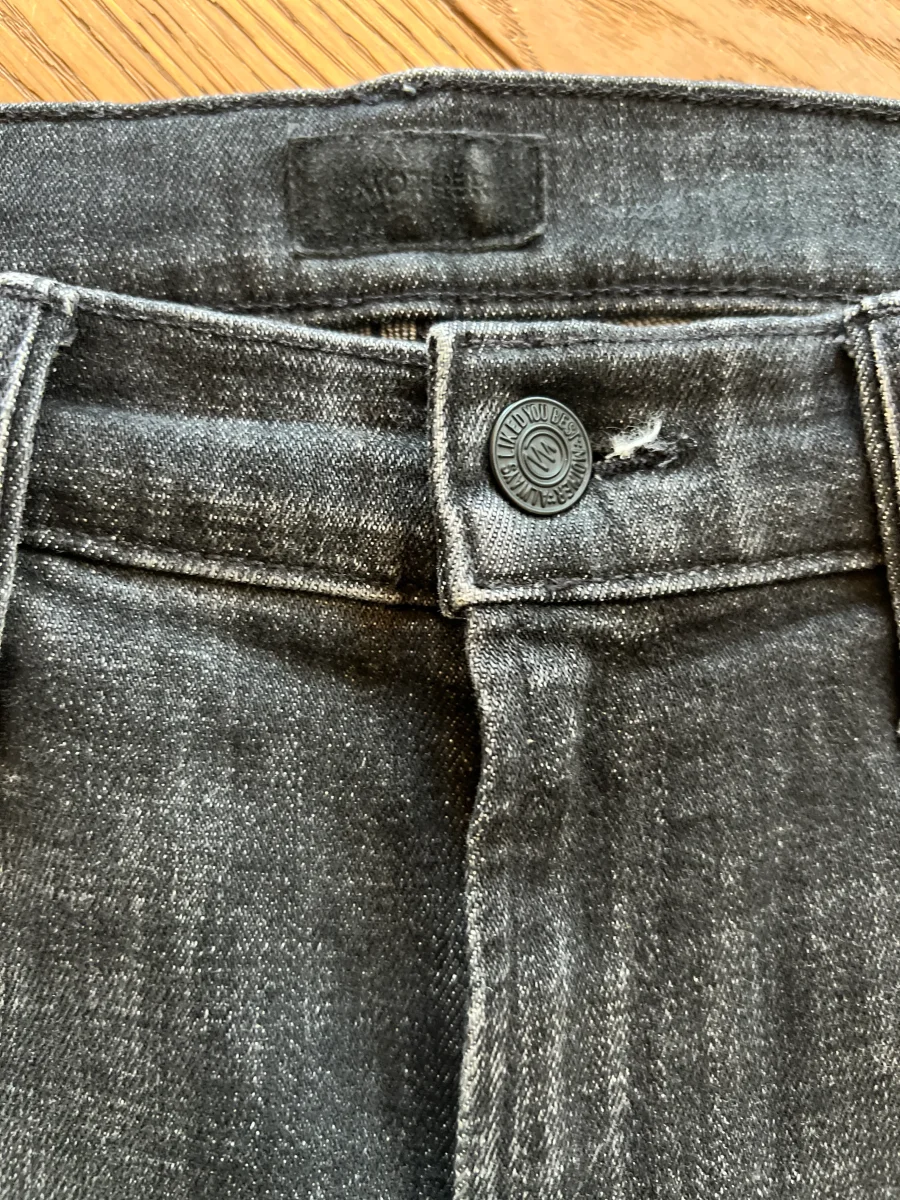 Jean Mother noir délavé – Image 3