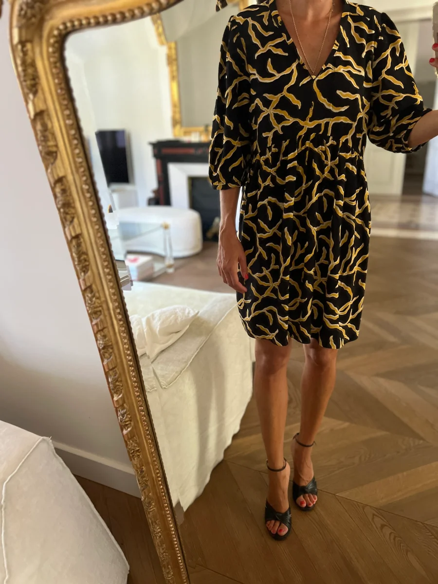 Robe Ba&sh noire motifs jaunes