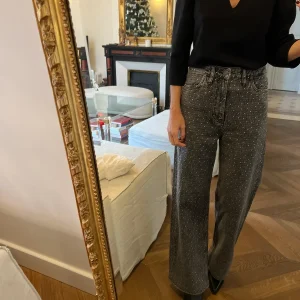 Ba&sh-Blouse noire col V épaules ballon