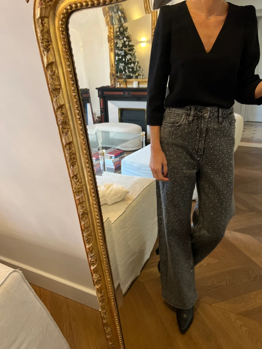 Ba&sh-Blouse noire col V épaules ballon – Image 3