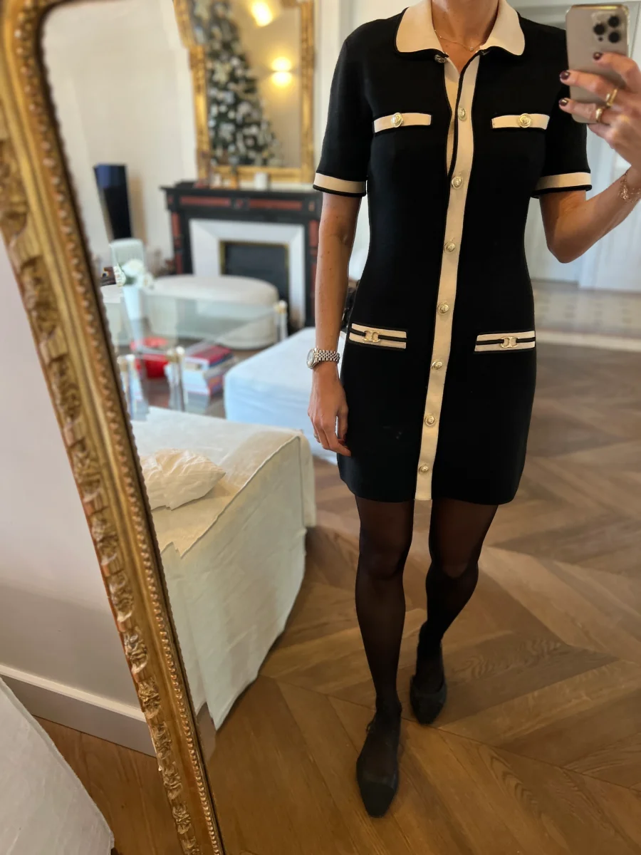 Maje - Robe noire col et bordure beige boutons dorés – Image 4