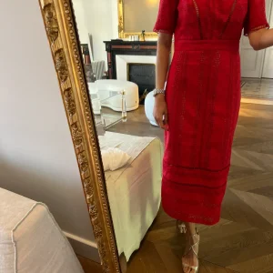 Robe Ba&sh framboise brodée