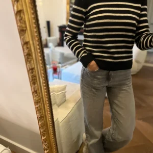 Maje - Pull en cachemire rayé noir