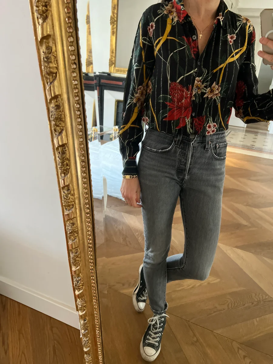 Chemise Bash fluide irisée à fleurs – Image 3