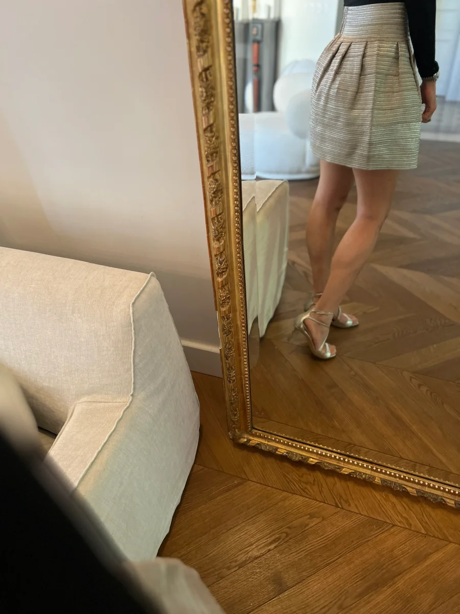 Anne Charlotte Jupe dorée patineuse – Image 4