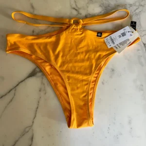 Malika Menard Maillot de bain Undiz Neuf orange