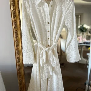 Zare- Robe blanche longue brodée