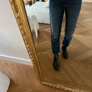 Jean Sincerely Jules Brut