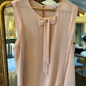 Claudie Pierlot - Débardeur rose pale avec noeud