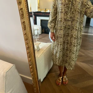 Robe Laurence Bras verte à fleurs