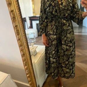 Robe longue Zara ceinturée