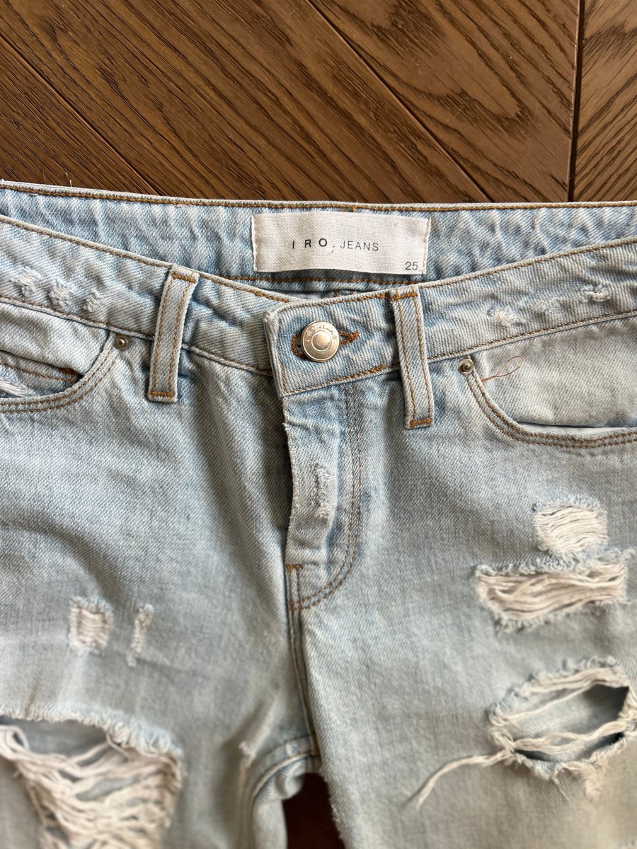 Jean Iro bleu clair troué – Image 6