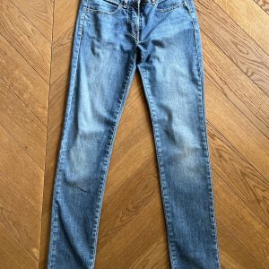 Jean Kookai bleu classique