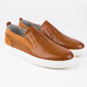 Slip-on en cuir Leo – CU10 Camel