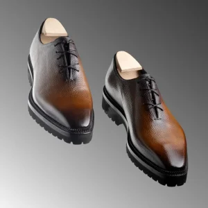 Richelieu One Cut Commando en veau grainé – Semelle gomme