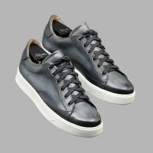 La Tennis Roland en cuir de veau patiné