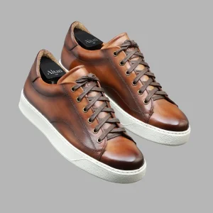 La Tennis Roland en cuir de veau patiné