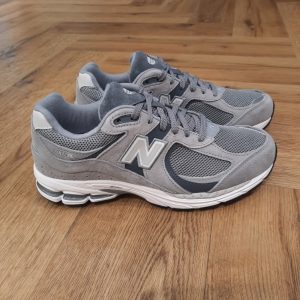 New Balance 2002RST