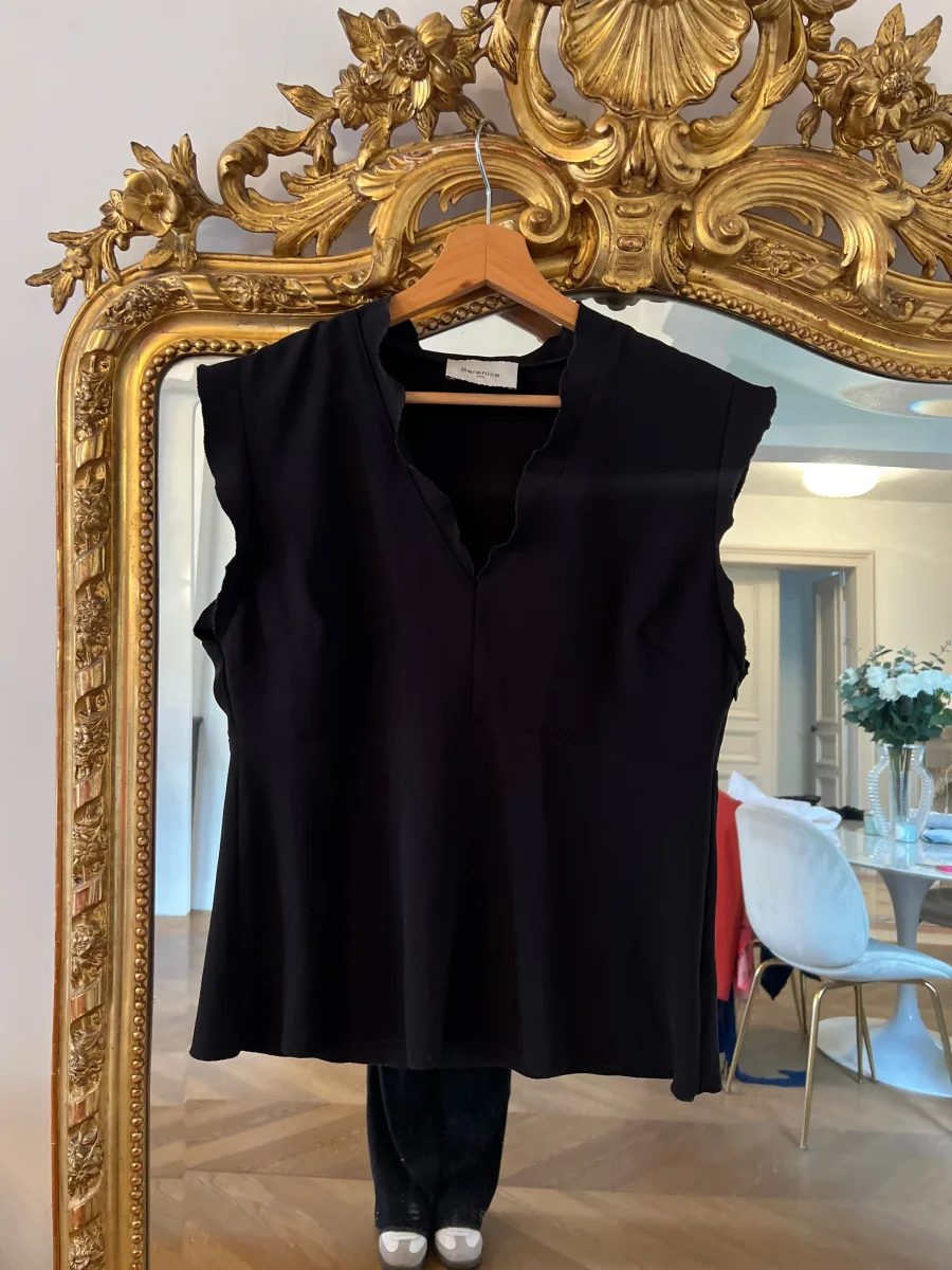 Blouse Bérénice Noire manches courtes – Image 3