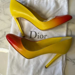 Escarpins Neufs Christian Dior rouge et jaune