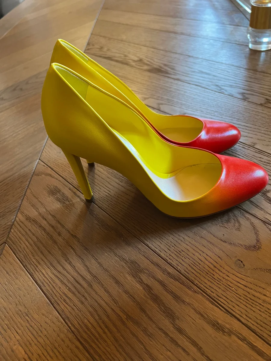 Escarpins Neufs Christian Dior rouge et jaune – Image 8