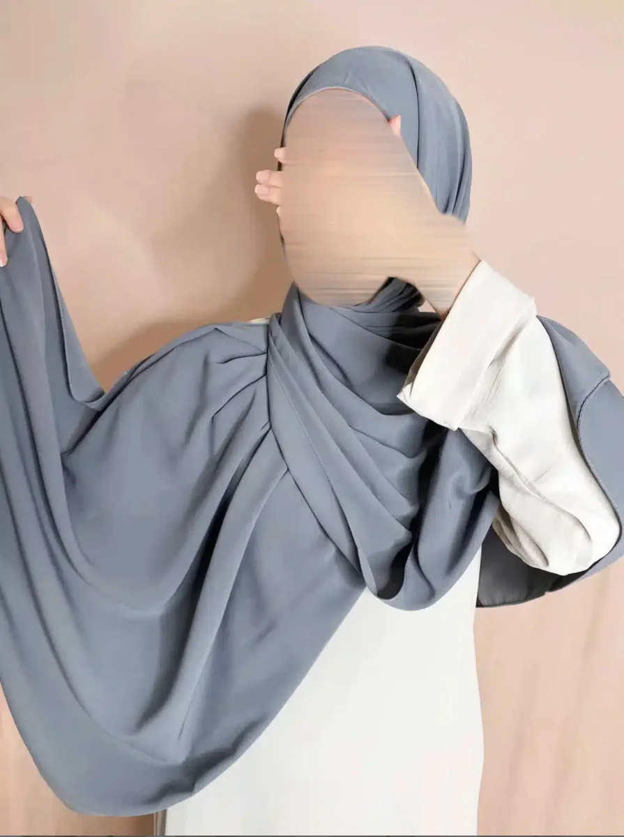 Hijab Soie de Médine à enfiler – Image 4