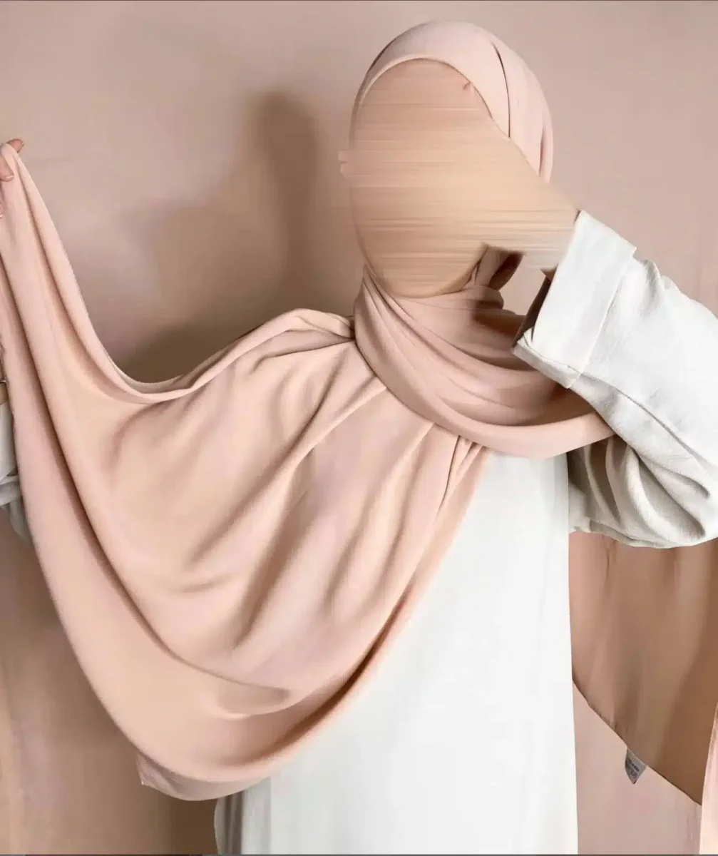 Hijab Soie de Médine à enfiler – Image 7