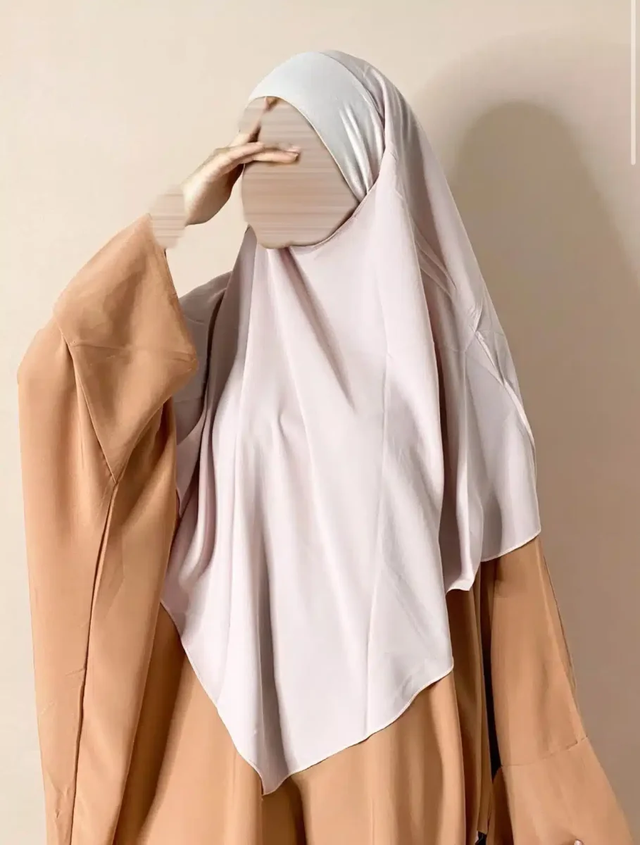 Khimar court pointu en mousseline – Image 5