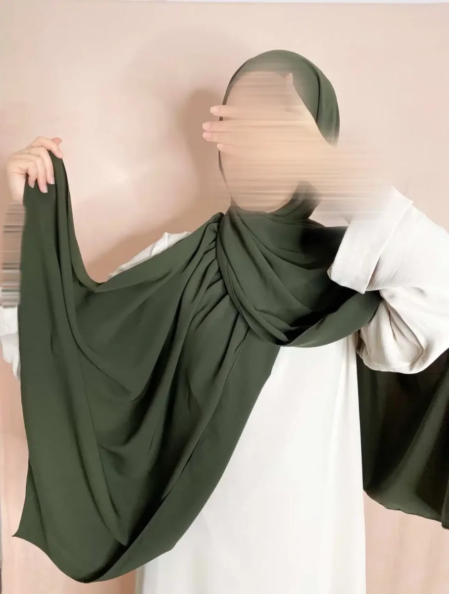 Hijab Soie de Médine à enfiler – Image 2