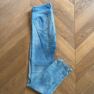 Jean Naf Naf bleu clair slim