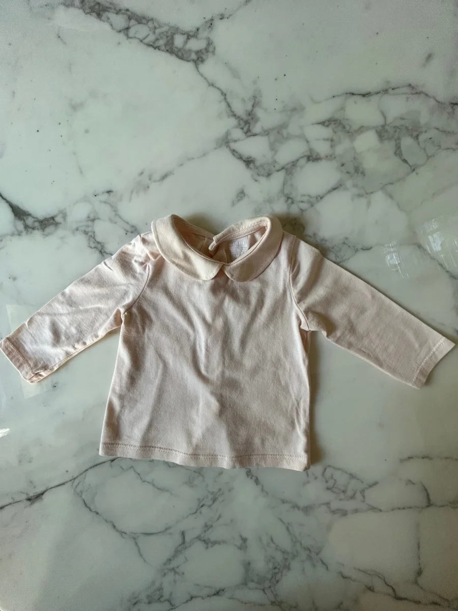 Lot de trois sous pull col claudine 12 mois – Image 9