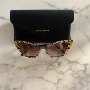 Lunettes Dolce Gabbana rétro