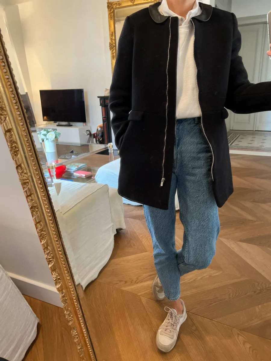 Manteau Claudie Pierlot noir col cuir – Image 2