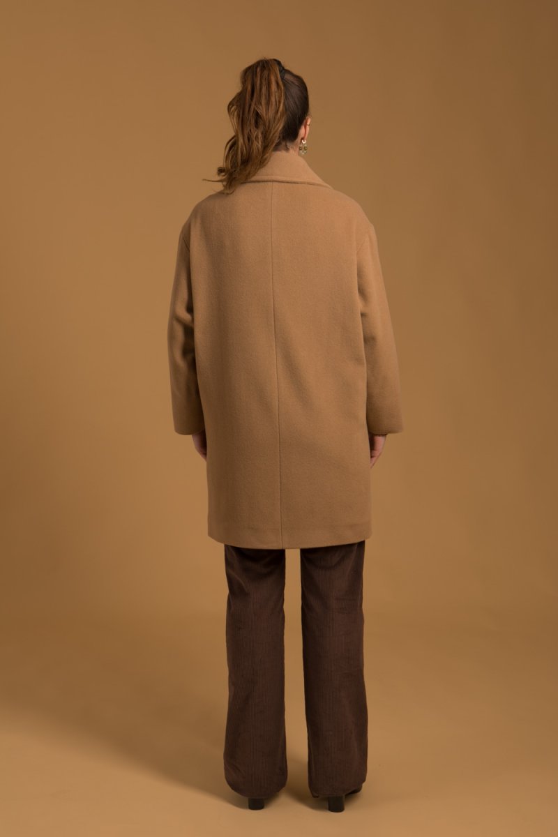 Candice – Manteau long en laine cachemire camel femme made-in-France – Image 6