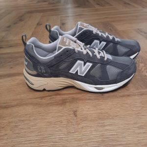 New Balance 878MG1