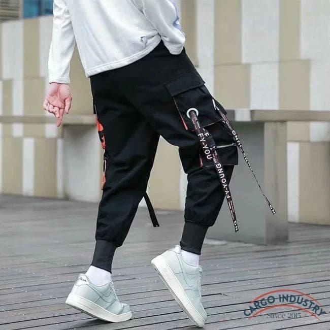 Pantalon Cargo Noir Détails Oranges – Image 6