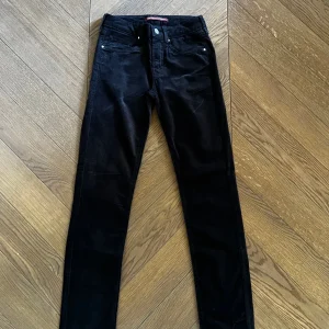 Pantalon Comptoir des Cotonniers en velours noir