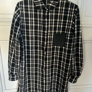 Robe chemise Maje à carreaux
