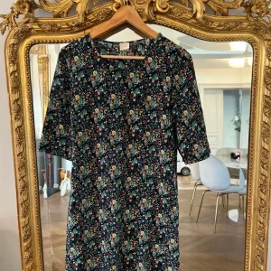 Robe en soie Des Petits Hauts fluide à fleurs