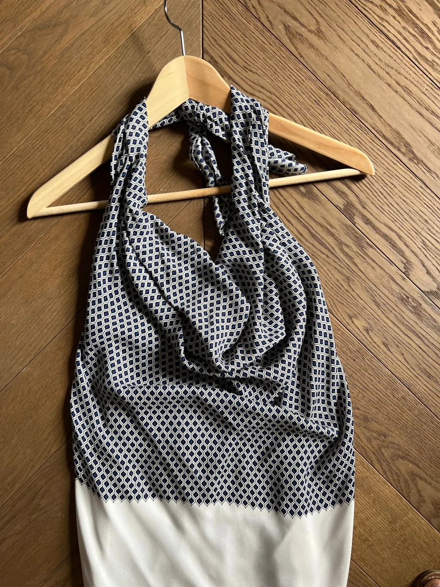 Robe Paul Smith beige et bleu marine – Image 9