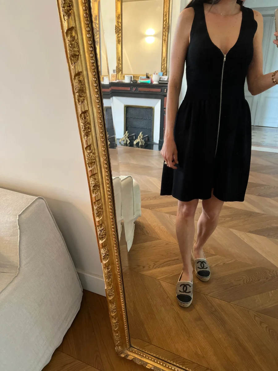 Robe Sandro noire avec zip