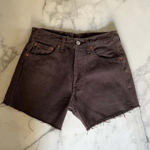 Short Levis marron taille haute
