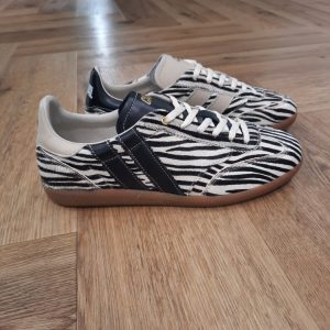 Pulse Zebra Obession